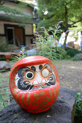 にわとくら